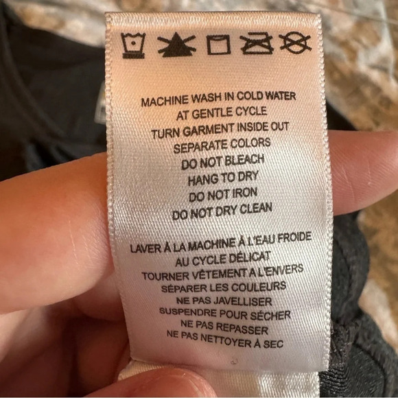 Lole Grey V Neck Workout Active Yoga Top T-Shirt Tee Short Sleeve Like New Sz S - Picture 14 of 15